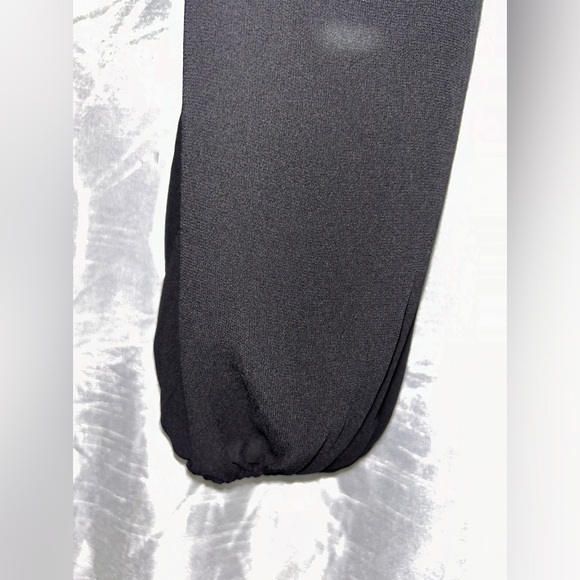 Fashion Nova corset Top with sheer arms - Picture 8 of 9